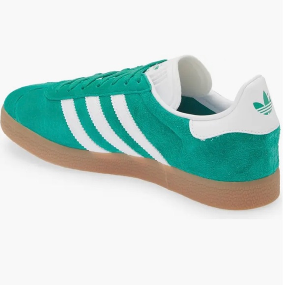 NWT Adidas Gazelle Originals Sneakers Courtyard Green Gum Sole Sz Men 5/Women 6 - Picture 5 of 16